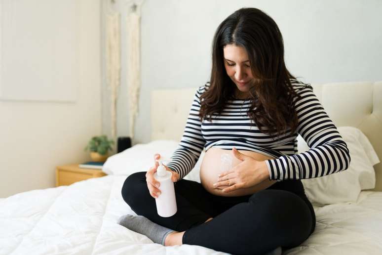A elasticidade da pele &eacute; colocada &agrave; prova no terceiro trimestre, favorecendo o surgimento de estrias 