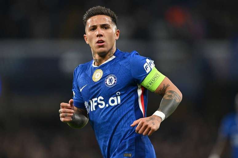 Enzo Ferna&aacute;dez &eacute; um dos capit&atilde;es do Chelsea &ndash;