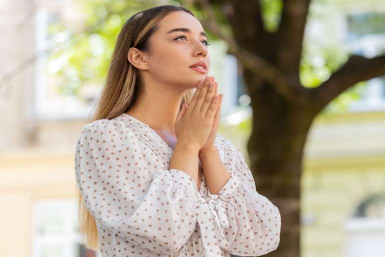 A novena tamb&eacute;m traz equil&iacute;brio emocional e espiritual diante dos desafios 