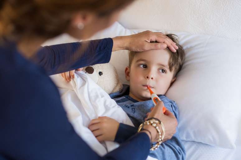 A pneumonia pode evoluir mesmo ap&oacute;s sintomas leves, exigindo aten&ccedil;&atilde;o e avalia&ccedil;&atilde;o m&eacute;dica em casos persistentes 
