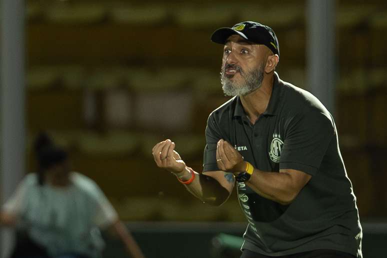 Rafael Guanaes em estreia do Mirassol na Libertadores