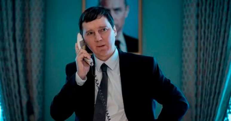 Paul Dano interpreta o ca&oacute;tico Vadim Baranov em 'O Mago do Kremlin'