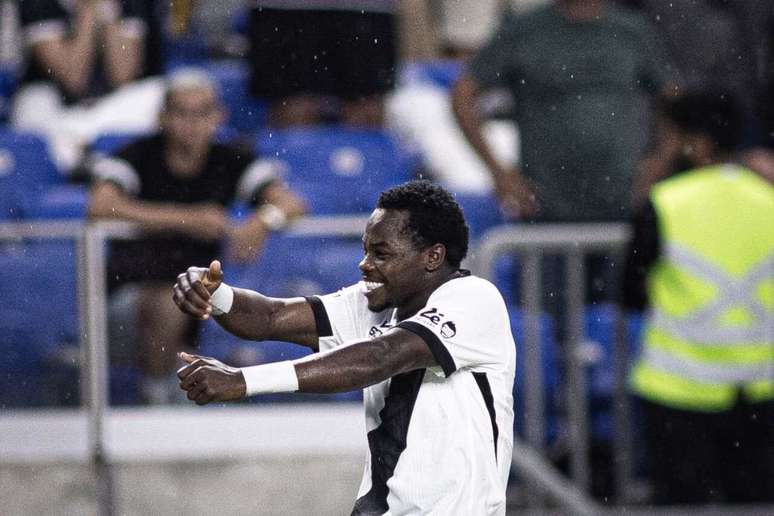 Andr&eacute;s G&oacute;mez marcou pela primeira vez no Brasileir&atilde;o em 2026 &ndash;