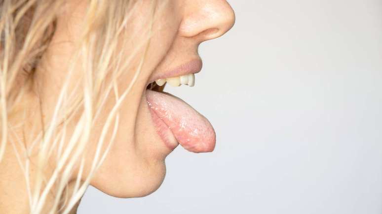 saliva_depositphotos.com / vikabest88@gmail.com