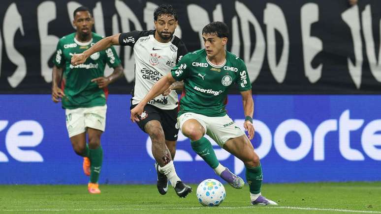 Palmeiras n&atilde;o conseguiu marcar apesar de ter dois a mais no cl&aacute;ssico