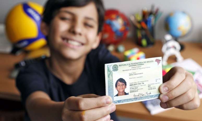 Entre os principais benef&iacute;cios da CNI est&aacute; a padroniza&ccedil;&atilde;o nacional, que torna o documento reconhecido da mesma forma em qualquer estado &ndash; Bruno Peres/Ag&ecirc;ncia Brasil