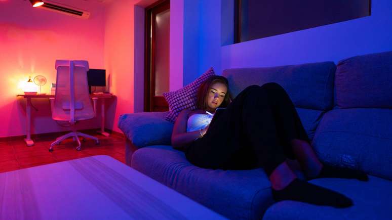 As luzes de LED modernas produzem muito mais luz azul do que as antigas l&acirc;mpadas incandescentes