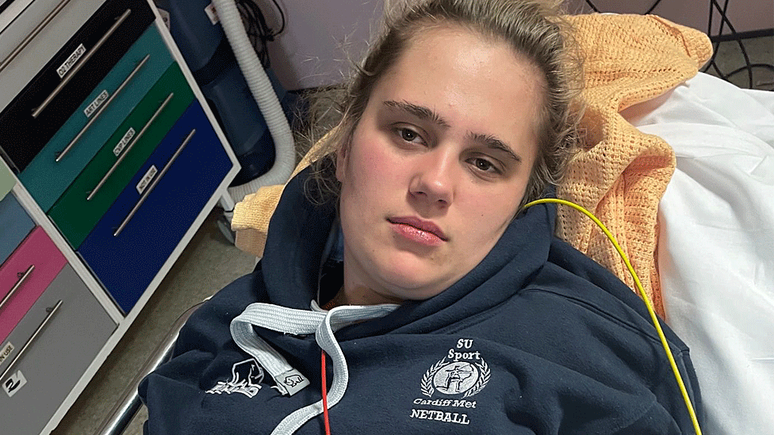 Em julho de 2025, Phoebe Tesoriere teve uma convuls&atilde;o que a deixou em coma por tr&ecirc;s dias