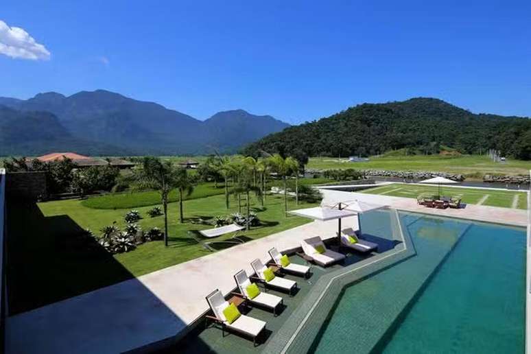 Mans&atilde;o em Mangaratiba &ndash;