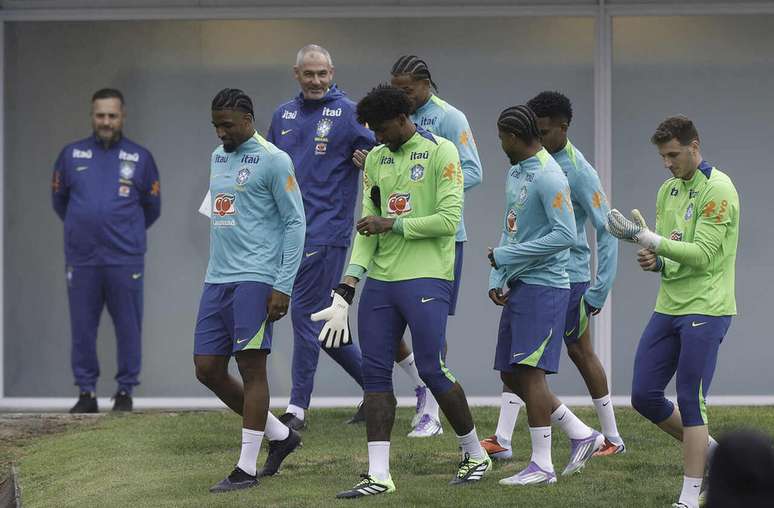 Sele&ccedil;&atilde;o Brasileira treinar&aacute; em Teres&oacute;polis no fim do m&ecirc;s &ndash;