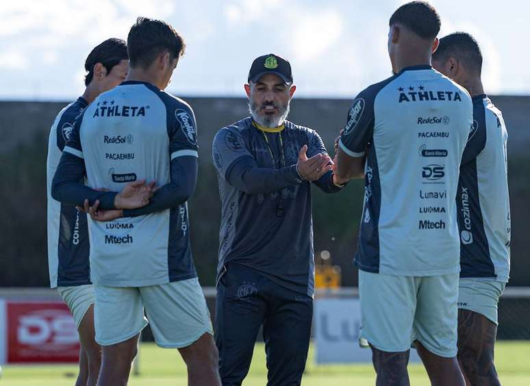 Rafael Guanaes est&aacute; pressionado por melhores resultados no Mirassol &ndash;