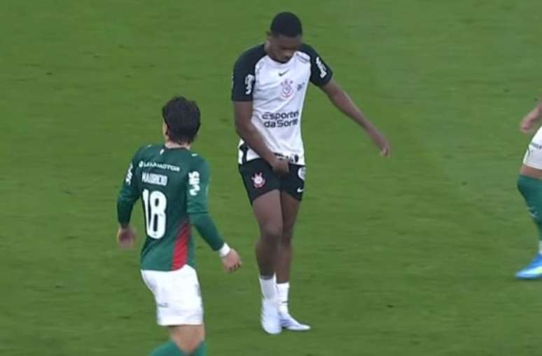 Andr&eacute; ficar&aacute; ausente do jogo contra o Vit&oacute;ria no s&aacute;bado (18), pelo Brasileir&atilde;o &ndash;