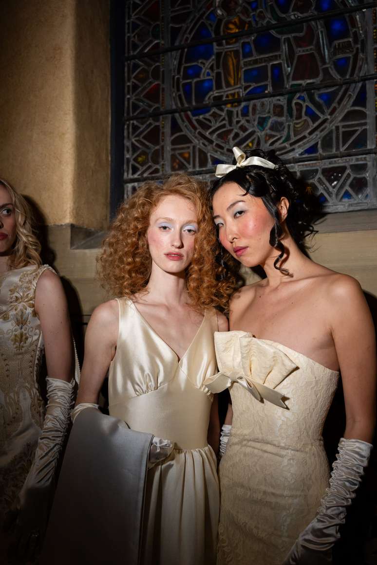 Cachos em v&aacute;rios comprimentos 