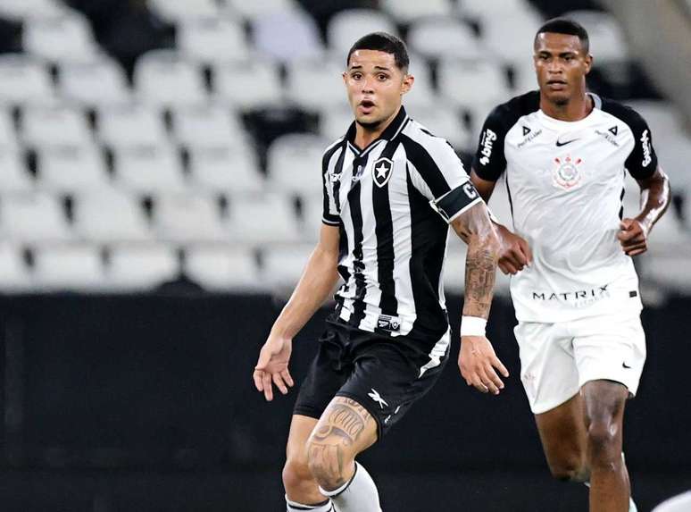 Tudo igual. Botafogo vem de empate, em casa, com o Corinthians &ndash;