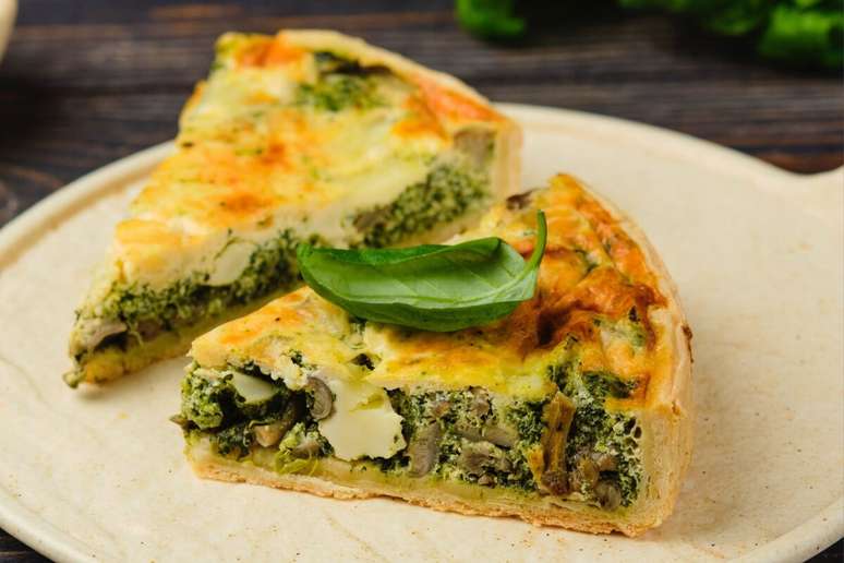 Quiche de espinafre com cogumelos 