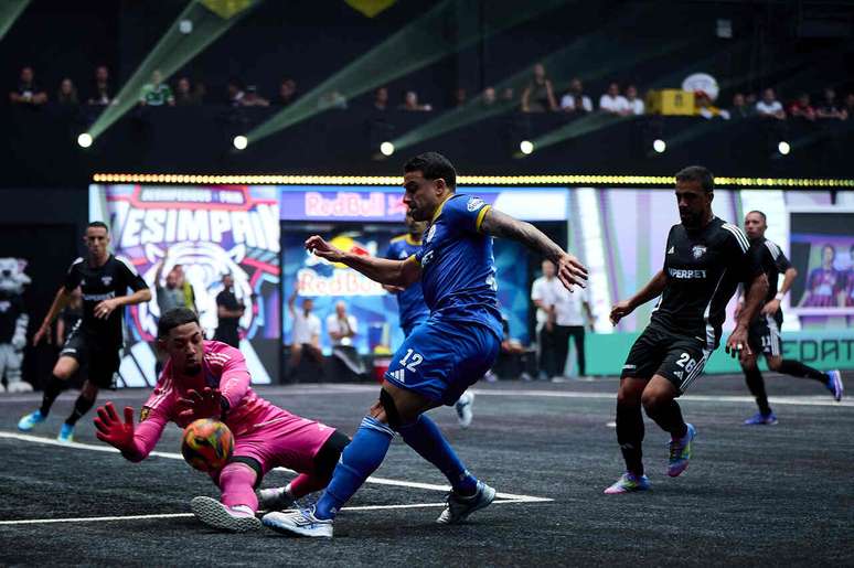 G3X bateu o Desimpain e retomou lideran&ccedil;a da Kings League &ndash;