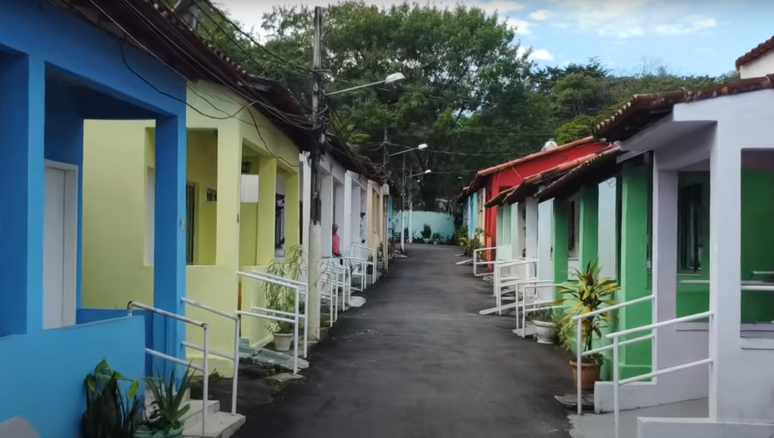 Casas individuais dentro do complexo