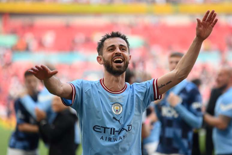 Bernardo Silva, em comemora&ccedil;&atilde;o com o Manchester City 