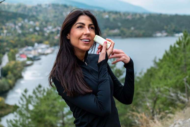 O filtro solar deve ser usado mesmo em dias frios ou nublados 