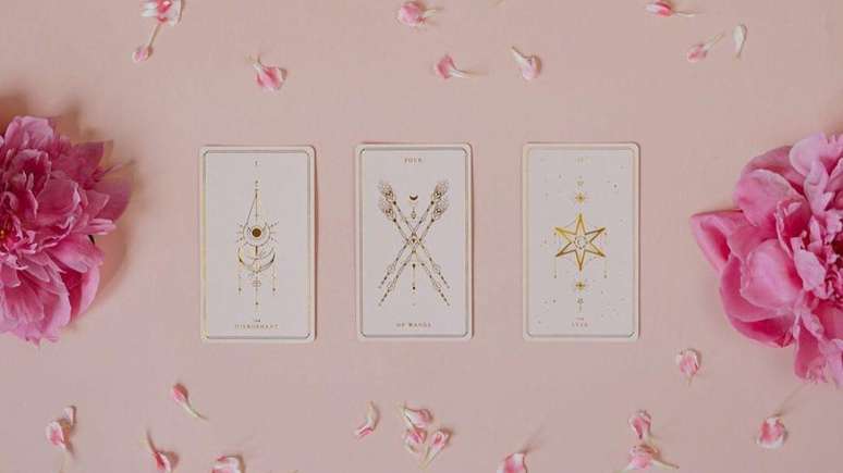 உங்கள் பிறப்பு விளக்கப்படத்தை எவ்வாறு விளக்குவது என்பதைப் பார்க்கவும்