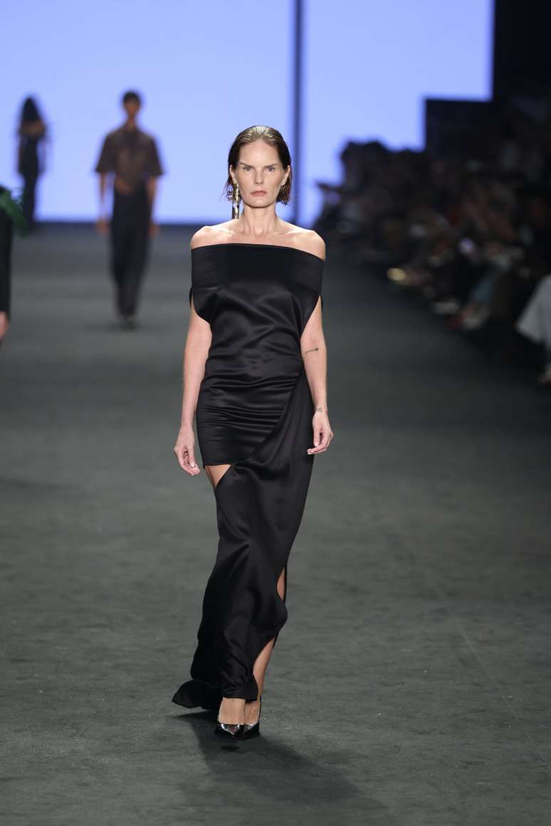 Marcelle Bittar no desfile da Normando 