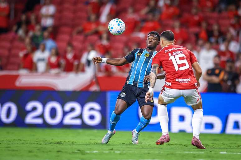 Gre-Nal terminou com empate sem gols pelo Brasileir&atilde;o, no Beira-Rio &ndash;