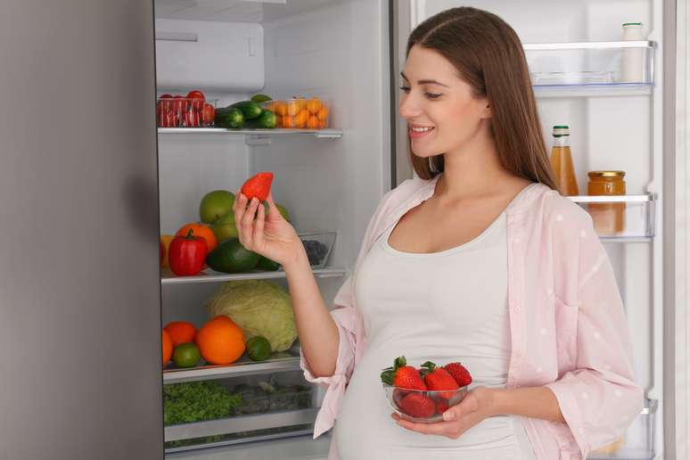 Gestantes devem comer frutas ao menos tr&ecirc;s vezes ao dia para fortalecer o sistema imunol&oacute;gico 