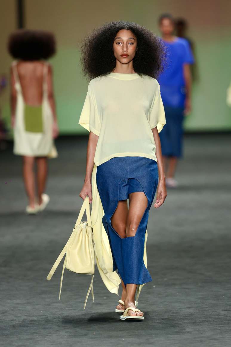 Desfile de Angela Brito 