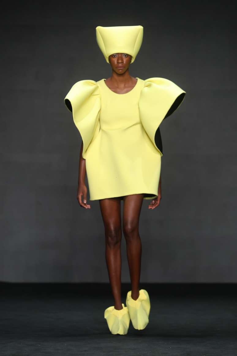 Desfile da Argalji no Rio Fashion Week 