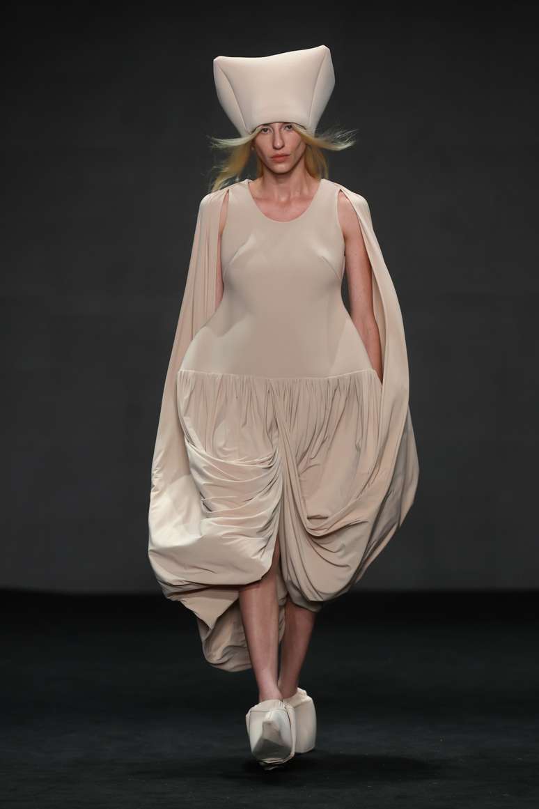 Desfile da Argalji no Rio Fashion Week 