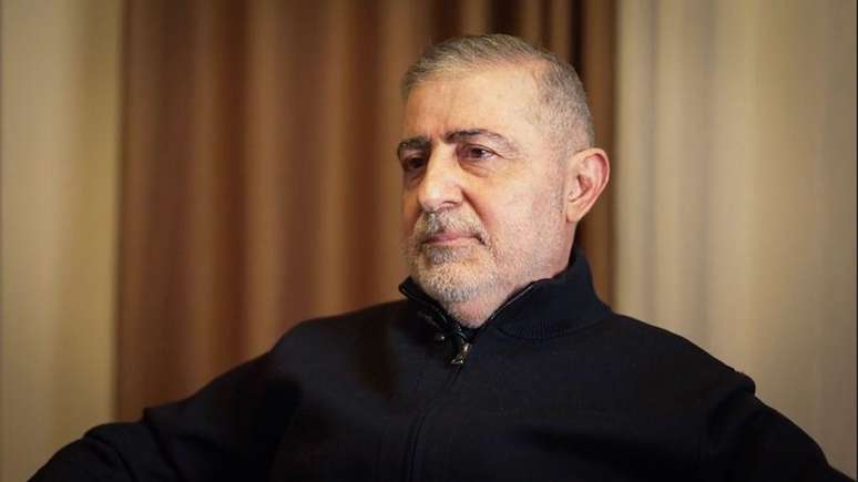 Wafiq Safa, membro de alto escal&atilde;o do grupo xiita Hezbollah, falou &agrave; BBC