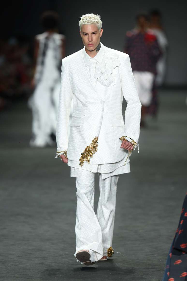 Sam Porto no desfile da marca Apartamento 03 