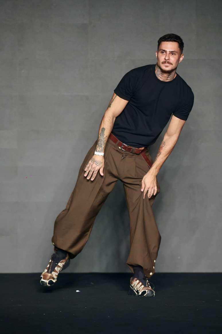 Estilista Lucas Le&atilde;o Lucas Le&atilde;o 