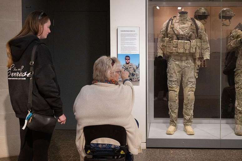 As acusa&ccedil;&otilde;es contra Roberts-Smith abalaram a sociedade australiana, j&aacute; que o oficial era considerado um her&oacute;i