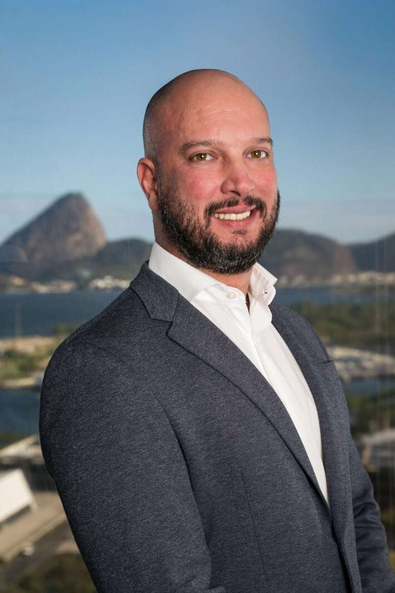 Ad&eacute;sio Brand&atilde;o chega &agrave; Diretoria de Opera&ccedil;&otilde;es da Supergasbras