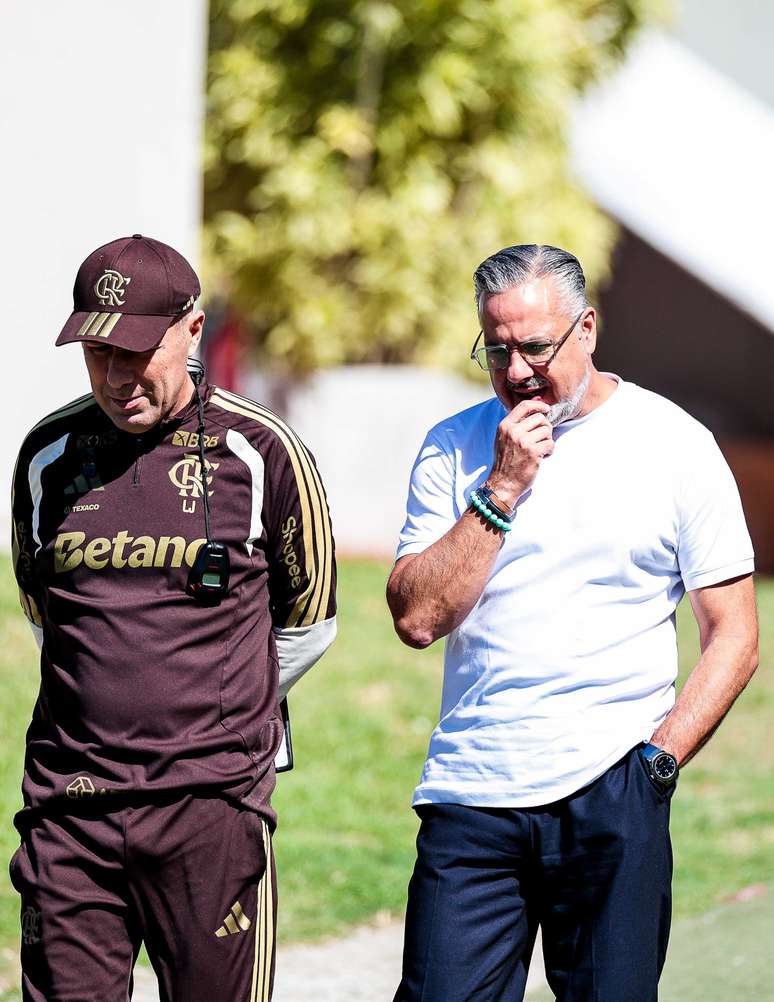 &Agrave; esquerda Leonardo Jardim com Jos&eacute; Boto 