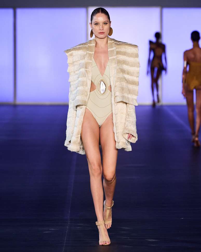 Desfile de Lenny Niemeyer 