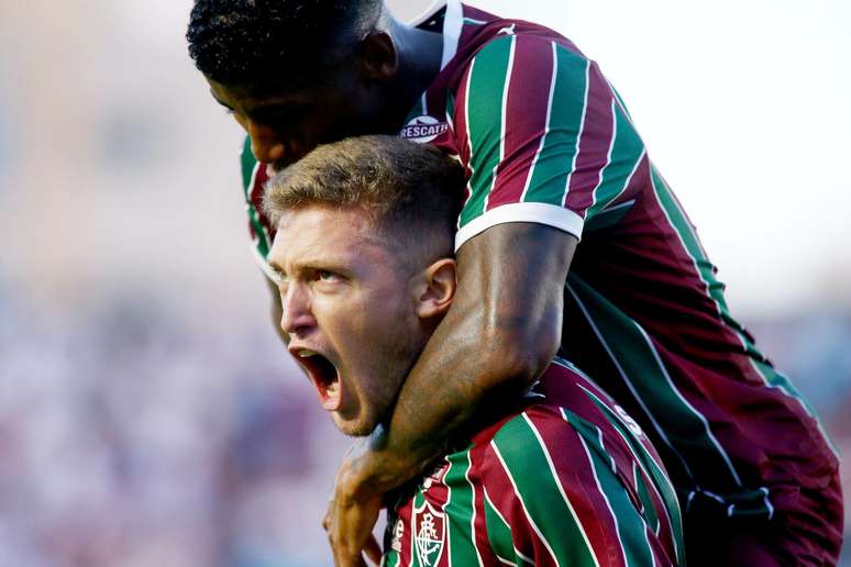 Castillo jogador do Fluminense comemora seu gol durante partida contra o Santos no est&aacute;dio Vila Belmiro pelo campeonato Brasileiro A 2026.