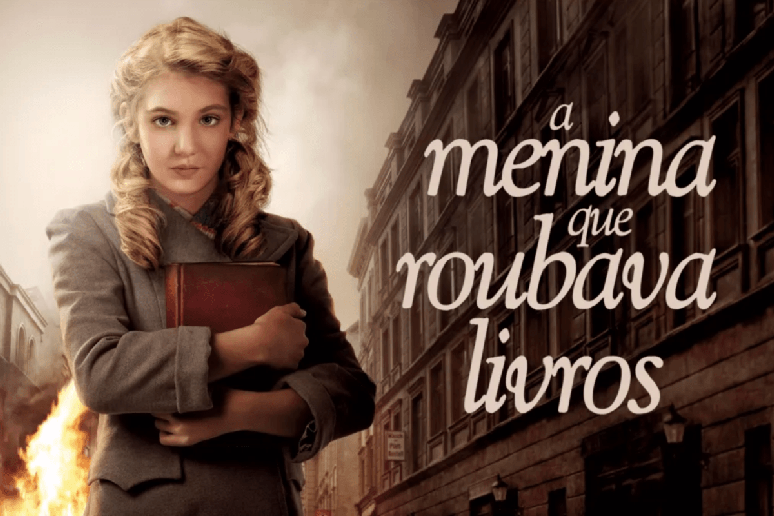 &ldquo;A Menina que Roubava Livros&rdquo; conta a hist&oacute;ria de Liesel, uma jovem que sobrevive ao caos da Segunda Guerra Mundial por meio dos livros que rouba 