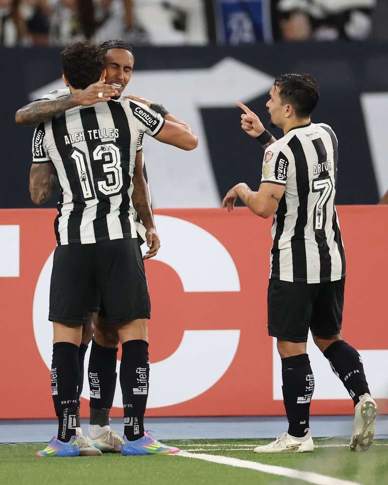 Rwan Cruz comemorando seu &uacute;nico gol pelo Botafogo 