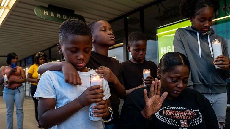 'Esta &eacute; uma situa&ccedil;&atilde;o tr&aacute;gica, talvez a pior que j&aacute; tivemos em Shreveport', disse o prefeito da cidade