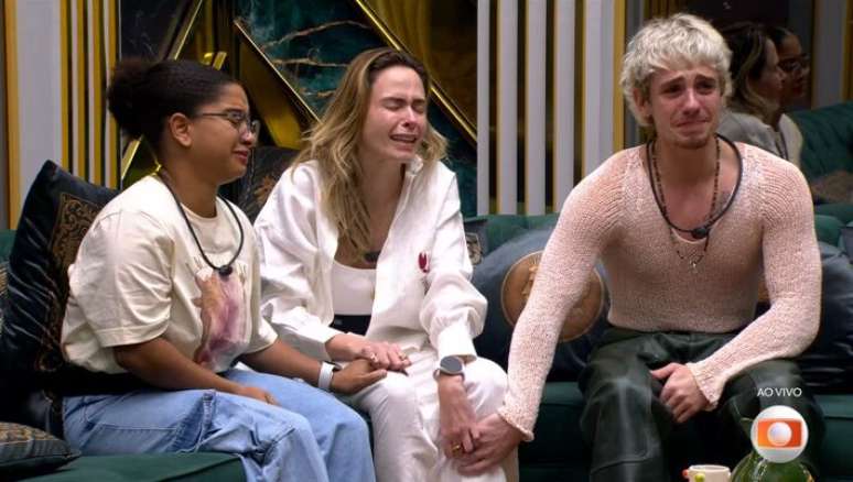 Tadeu fala sobre a morte de seu irm&atilde;o, Oscar Schmidt, ao prestar solidariedade a Ana Paula, que soube que o pai morreu enquanto est&aacute; no BBB 26