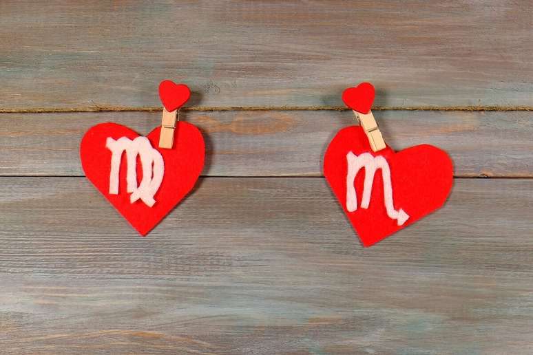 ஸ்கார்பியோ மற்றும் கன்னி ஒரு தீவிரமான மற்றும் ஒதுக்கப்பட்ட தொடர்பை உருவாக்குகிறது, இது விசுவாசம் மற்றும் உணர்ச்சி ஆழத்தால் குறிக்கப்படுகிறது. 