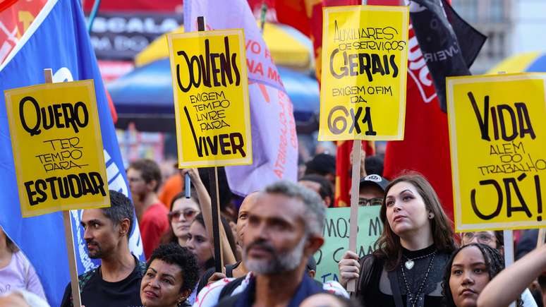 Economistas e empres&aacute;rios t&ecirc;m citado a baixa produtividade da economia brasileira como um dos argumentos contr&aacute;rios ao fim da escala 6x1