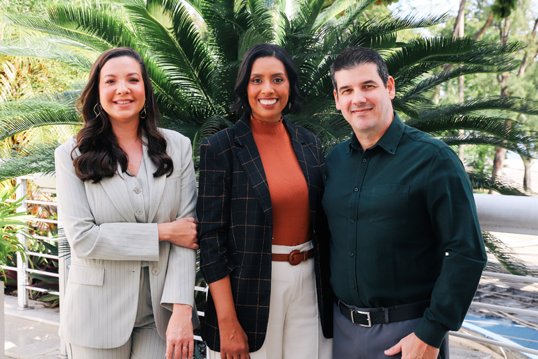 Caroline Ramalho, Danielle Barcelos e Andr&eacute; Madureira, s&oacute;cios da Tudodvet