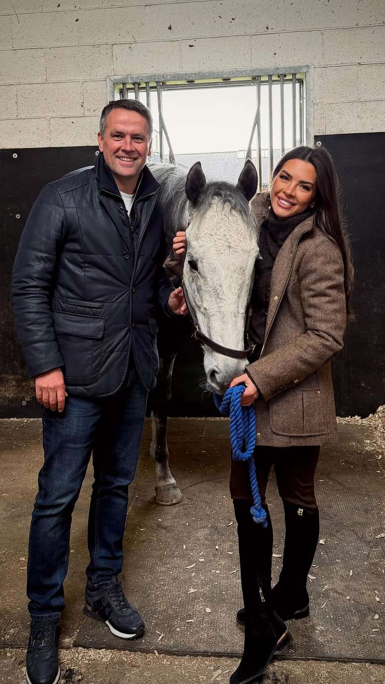 Michael Owen ao lado de sua filha, Gemma Owen 