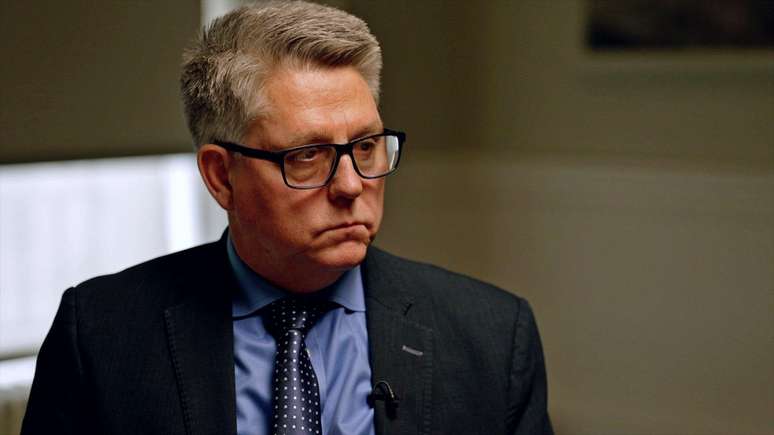 O ex-comiss&aacute;rio contra a escravid&atilde;o do Reino Unido, Kevin Hyland, afirmou que a pol&iacute;cia brit&acirc;nica perdeu mais de uma oportunidade para investigar Epstein