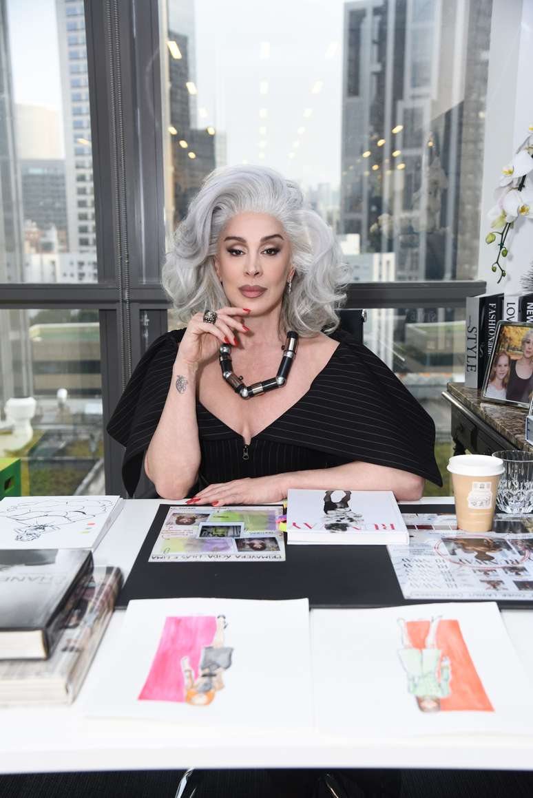Claudia Raia como Miranda Priestly, para o musical &ldquo;O Diabo Veste Prada&rdquo; 