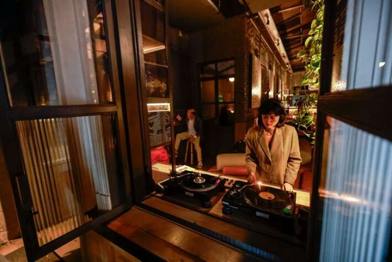 Elevado Conselheiro, na Bela Vista, convida o p&uacute;blico a apreciar boa m&uacute;sica