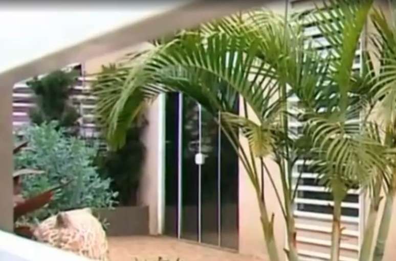 Ataque ocorreu no p&aacute;tio da resid&ecirc;ncia em Chapec&oacute; (SC)